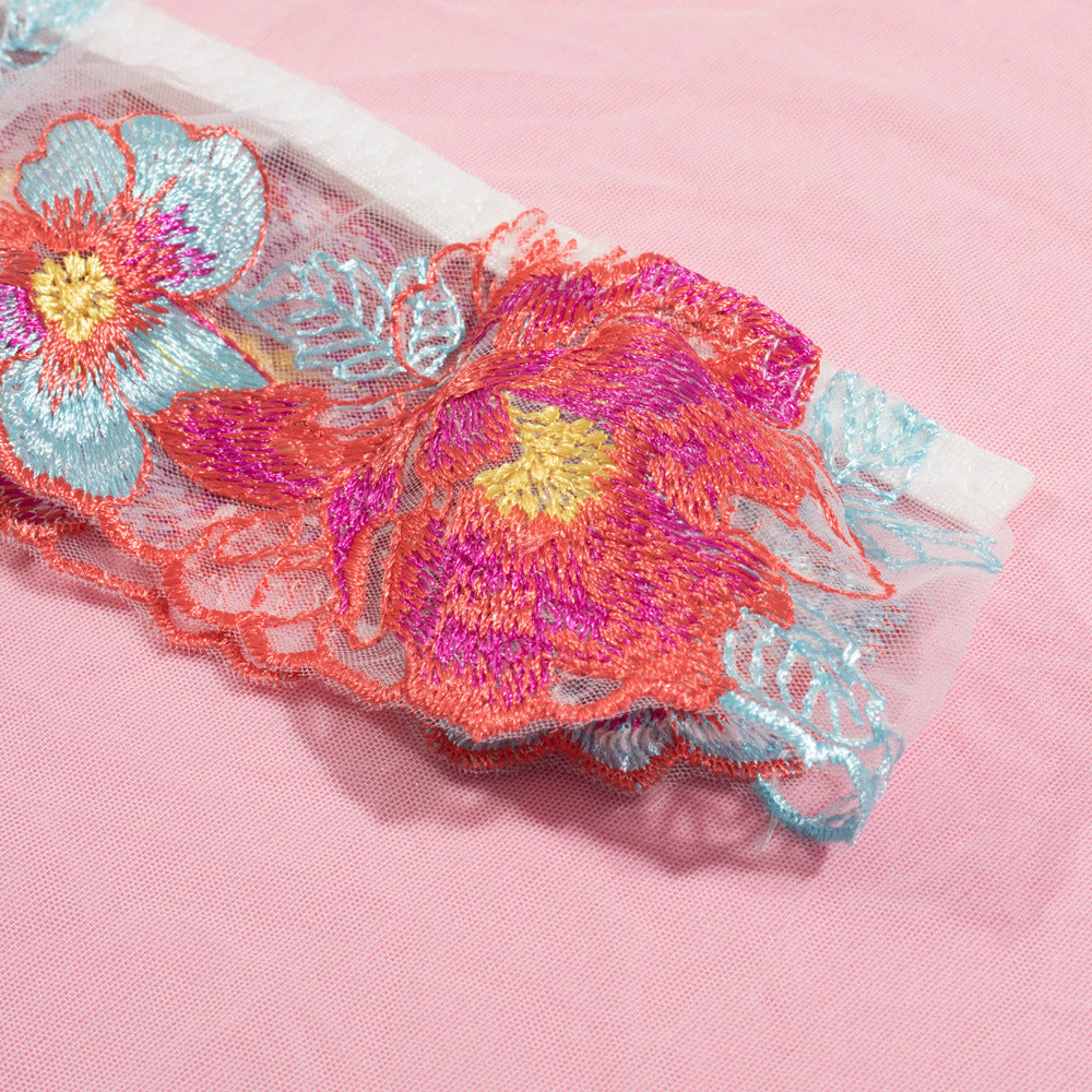 Wholesale Blossom Embroidery Mesh Underwire Lingerie Set-11